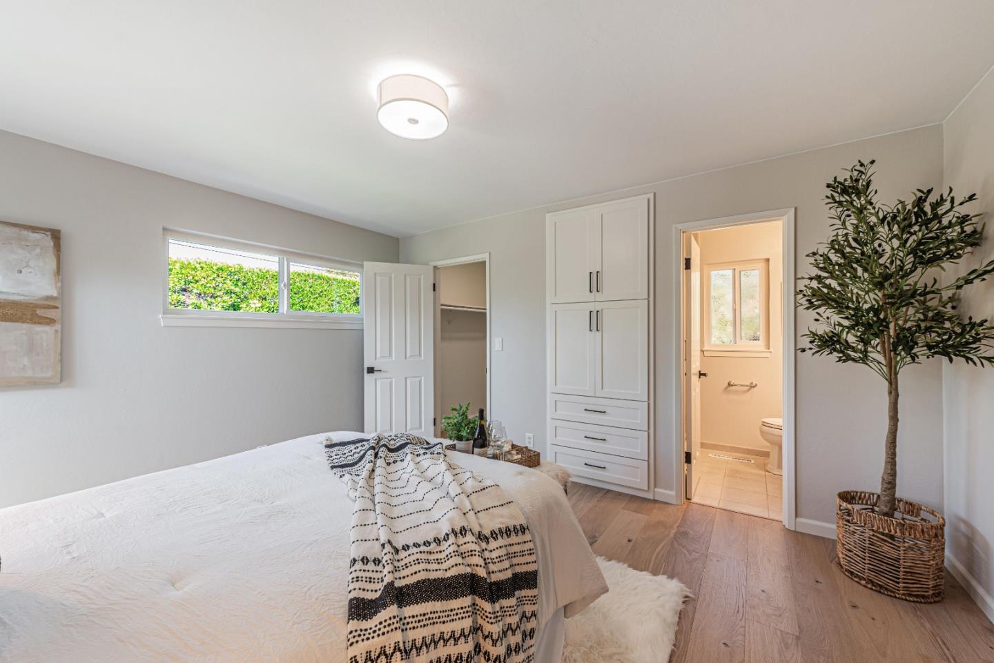 Detail Gallery Image 35 of 53 For 2821 Nicholas Dr, San Jose,  CA 95124 - 3 Beds | 2 Baths