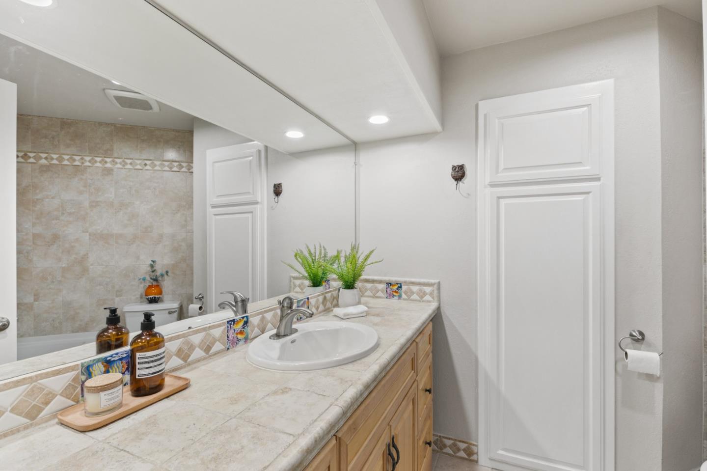 Detail Gallery Image 18 of 22 For 999 W Evelyn Ter #72,  Sunnyvale,  CA 94086 - 1 Beds | 1 Baths