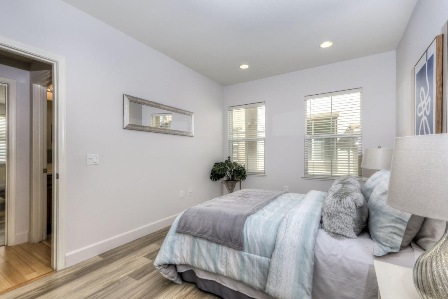 Detail Gallery Image 21 of 38 For 806 Mente Linda Loop, Milpitas,  CA 95035 - 2 Beds | 2 Baths