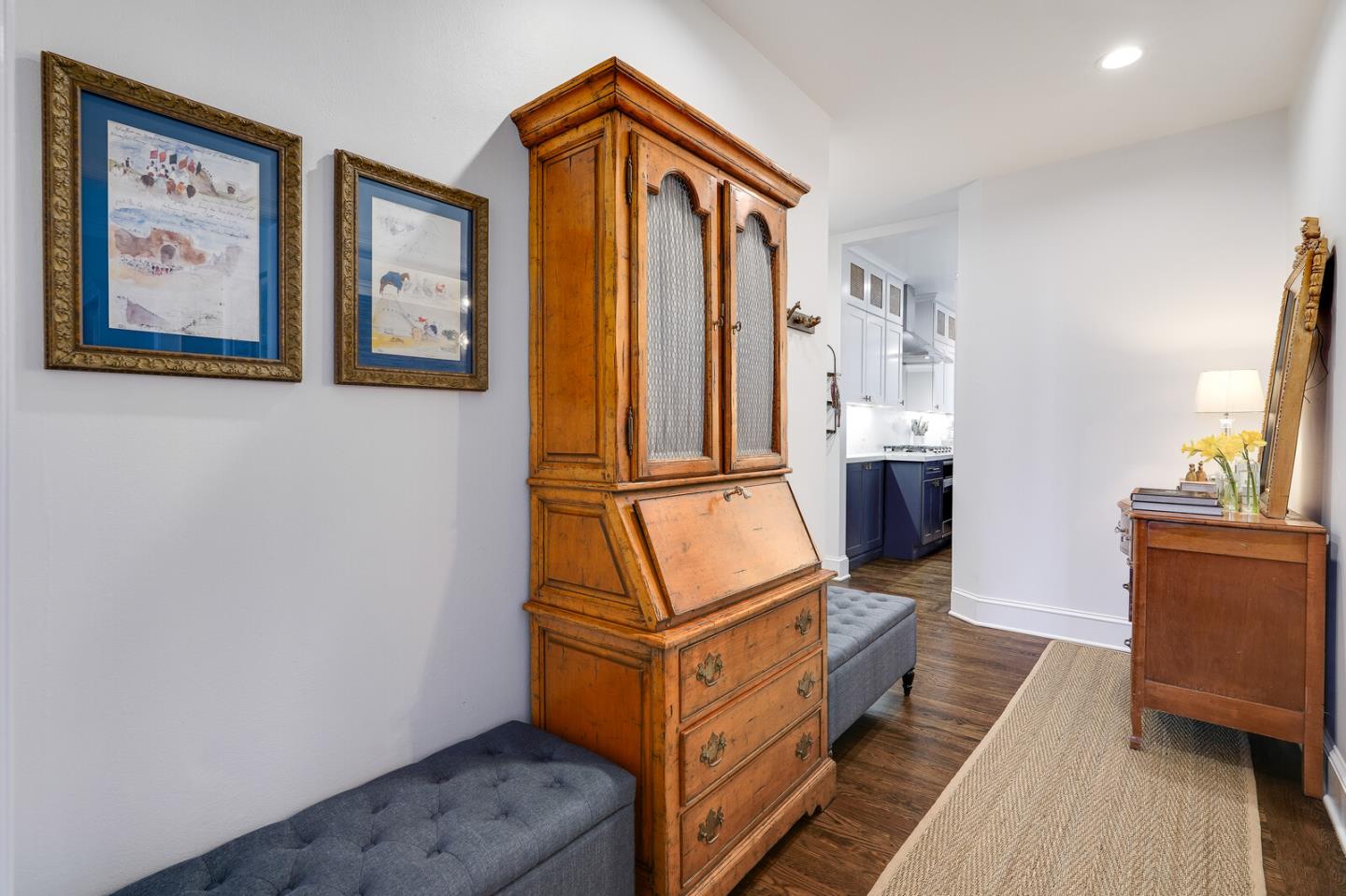 Detail Gallery Image 17 of 31 For 2033 Leavenworth St #D,  San Francisco,  CA 94133 - 2 Beds | 2 Baths