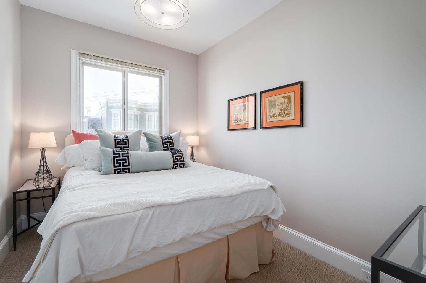 Detail Gallery Image 23 of 31 For 2033 Leavenworth St #D,  San Francisco,  CA 94133 - 2 Beds | 2 Baths