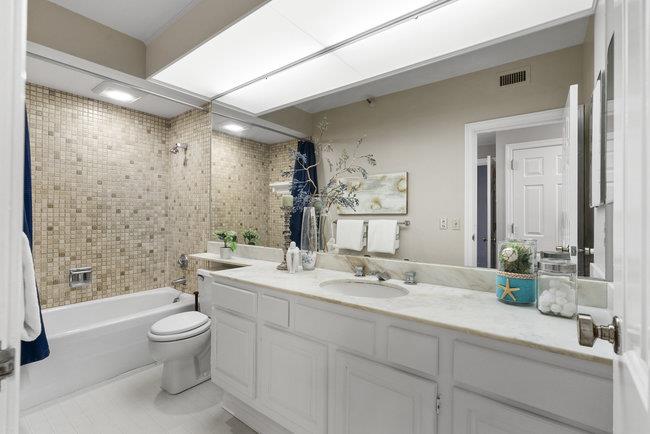 Detail Gallery Image 23 of 32 For 555 Laurel Ave #429,  San Mateo,  CA 94401 - 1 Beds | 2 Baths