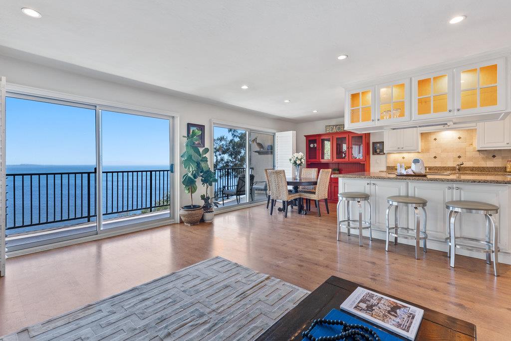 Detail Gallery Image 1 of 1 For 870 Park Ave #309,  Capitola,  CA 95010 - 2 Beds | 2 Baths