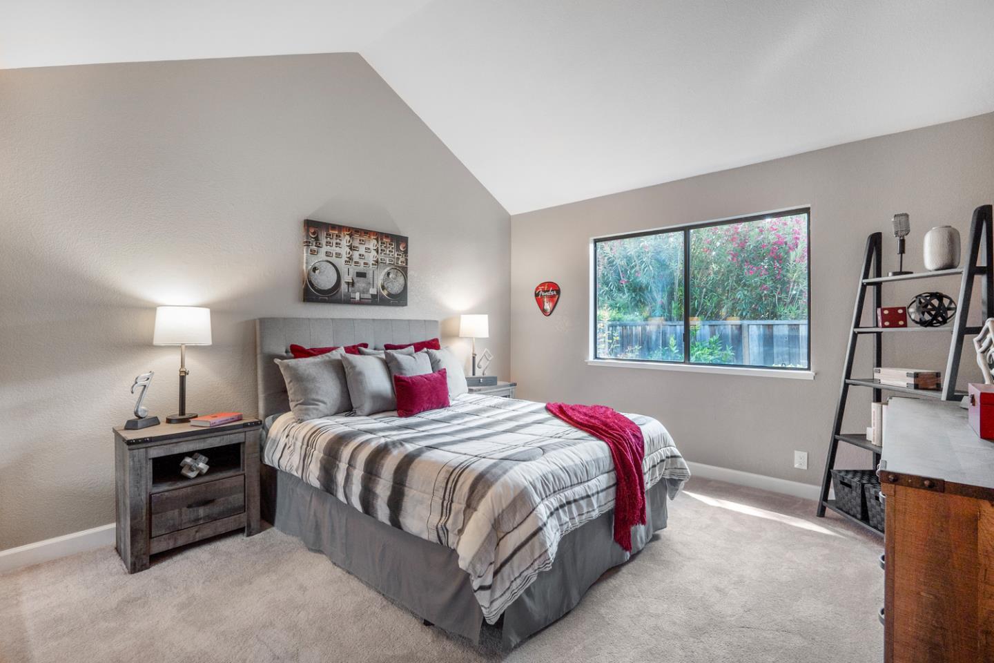 Detail Gallery Image 19 of 33 For 2153 Darnis Cir, Morgan Hill,  CA 95037 - 3 Beds | 2/1 Baths