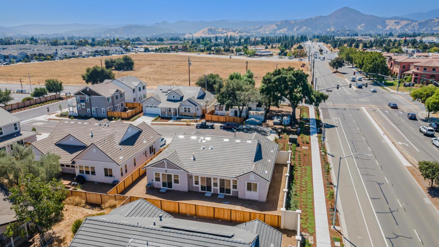 Detail Gallery Image 59 of 84 For 16930 Brut Ln, Morgan Hill,  CA 95037 - 4 Beds | 2/1 Baths