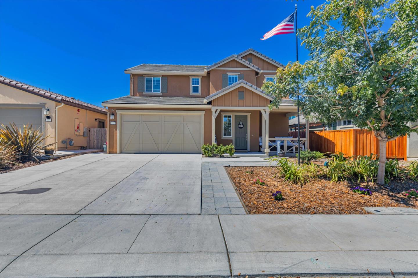 Detail Gallery Image 1 of 1 For 241 Mcclelland Way, Oakley,  CA 94561 - 3 Beds | 2/1 Baths