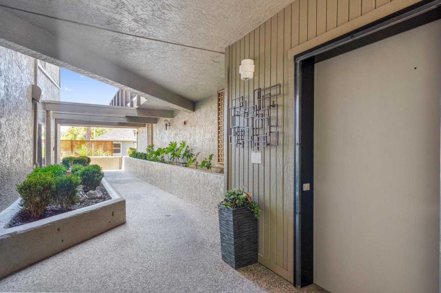 Detail Gallery Image 38 of 63 For 11 Hayward Ave #2004,  San Mateo,  CA 94401 - 2 Beds | 2 Baths