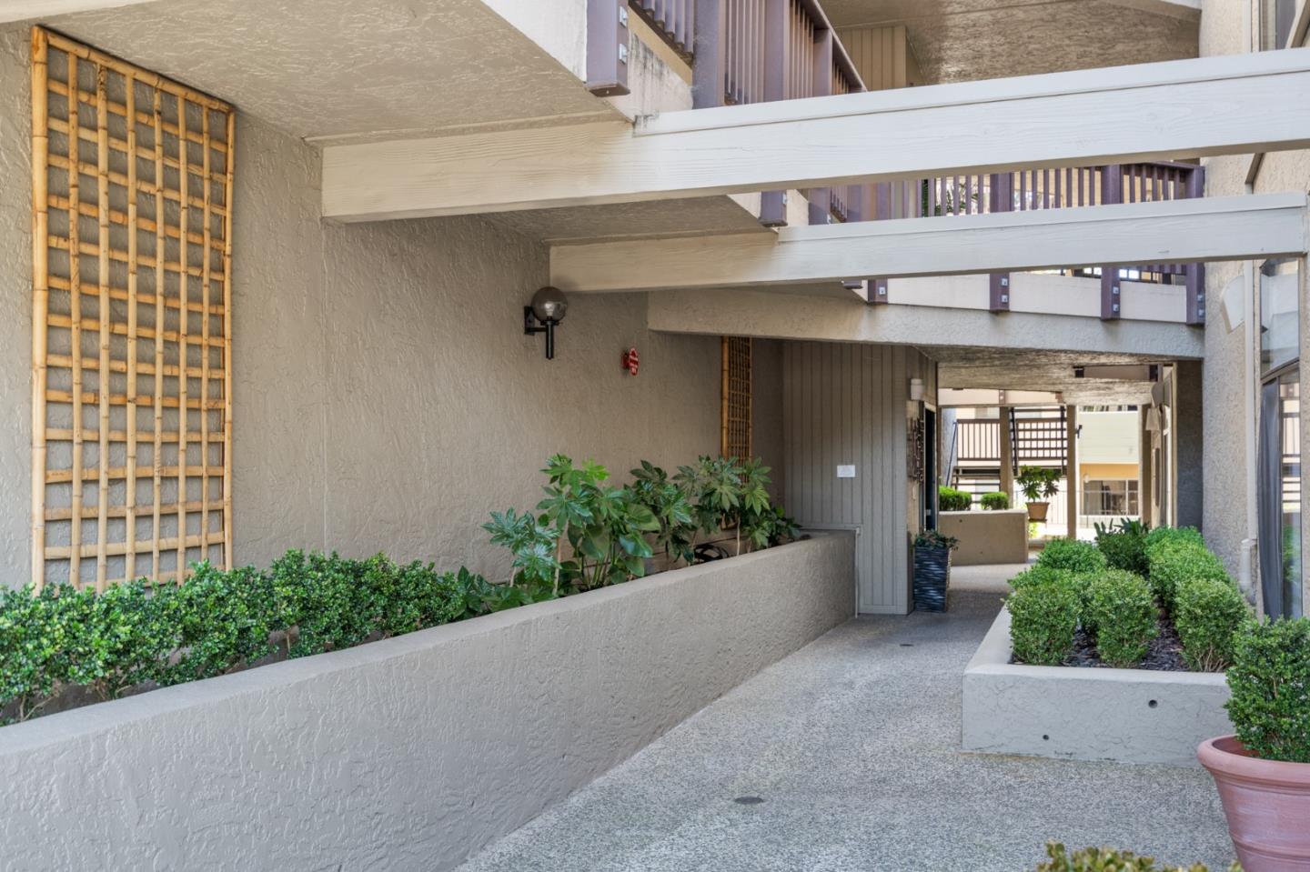 Detail Gallery Image 39 of 63 For 11 Hayward Ave #2004,  San Mateo,  CA 94401 - 2 Beds | 2 Baths