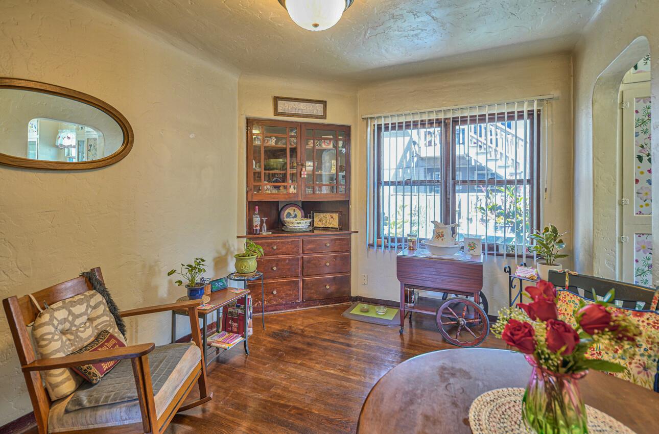 Detail Gallery Image 10 of 31 For 233 W Alisal St, Salinas,  CA 93901 - 2 Beds | 1 Baths