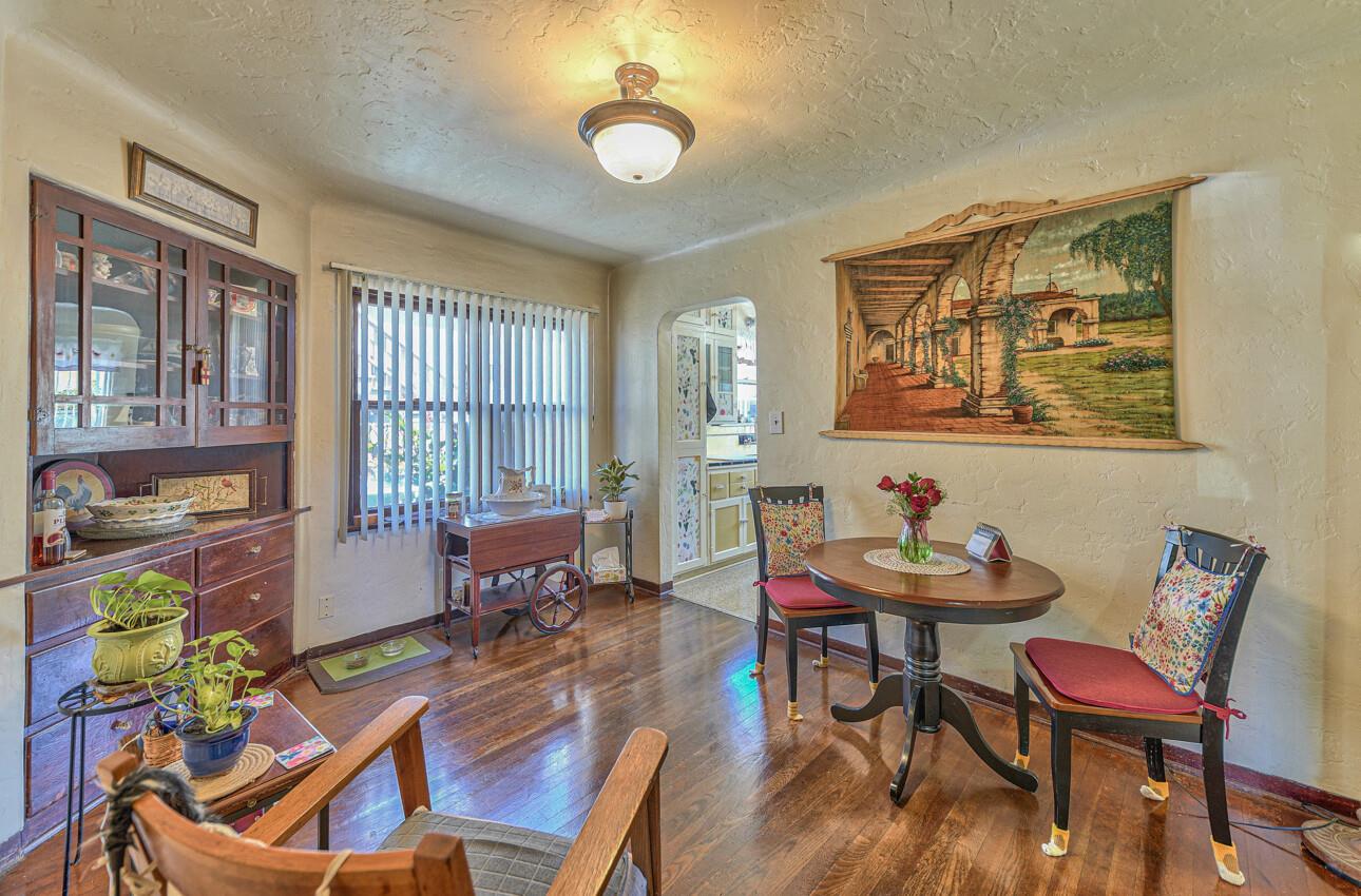 Detail Gallery Image 9 of 31 For 233 W Alisal St, Salinas,  CA 93901 - 2 Beds | 1 Baths