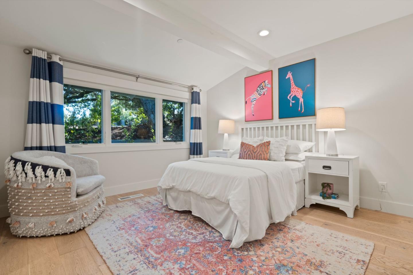 Detail Gallery Image 25 of 61 For 1330 Fairway Dr, Los Altos,  CA 94024 - 4 Beds | 4/1 Baths