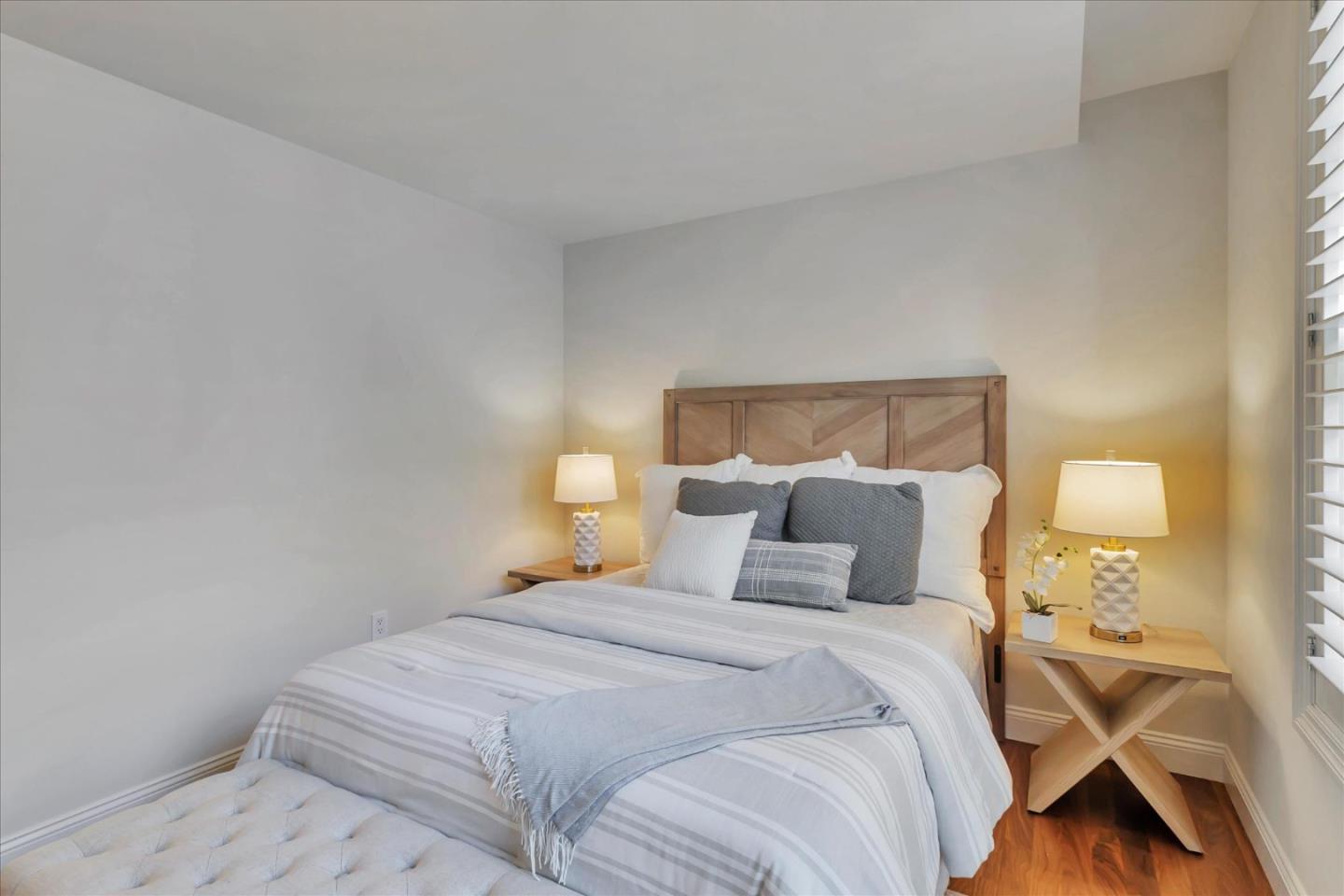 Detail Gallery Image 24 of 46 For 325 Channing Ave #104,  Palo Alto,  CA 94301 - 2 Beds | 2/1 Baths