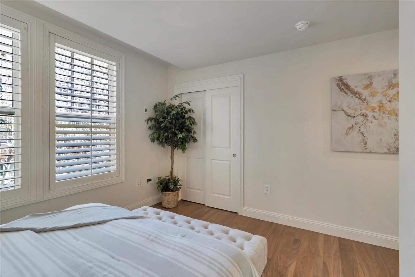 Detail Gallery Image 25 of 46 For 325 Channing Ave #104,  Palo Alto,  CA 94301 - 2 Beds | 2/1 Baths