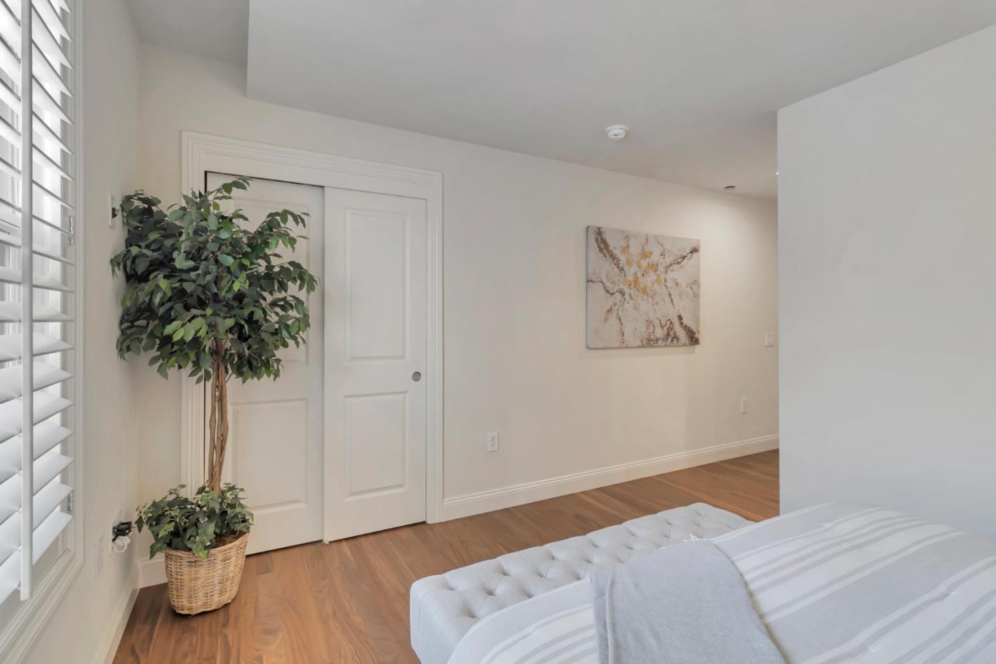 Detail Gallery Image 26 of 46 For 325 Channing Ave #104,  Palo Alto,  CA 94301 - 2 Beds | 2/1 Baths