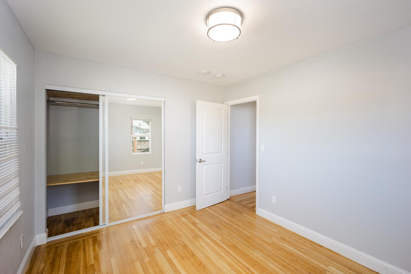 Detail Gallery Image 8 of 17 For 3400 Rheem Ave, Richmond,  CA 94804 - 2 Beds | 1 Baths