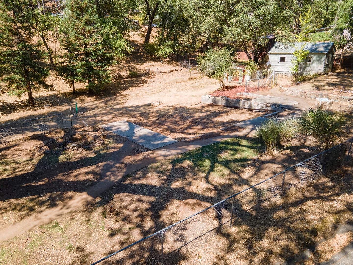 Detail Gallery Image 10 of 15 For 2784 Tunnel St, Placerville,  CA 95667 - 3 Beds | 2 Baths