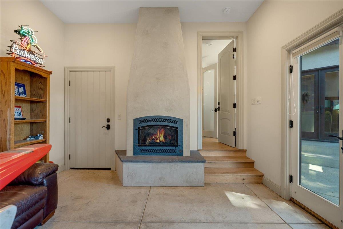 Detail Gallery Image 24 of 33 For 505 Cliff Dr, Aptos,  CA 95003 - 3 Beds | 2 Baths