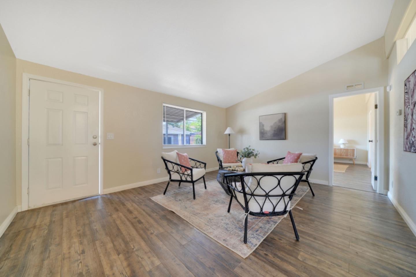 Detail Gallery Image 12 of 46 For 5689 Red Oak Dr #5689,  Ione,  CA 95640 - 3 Beds | 2 Baths