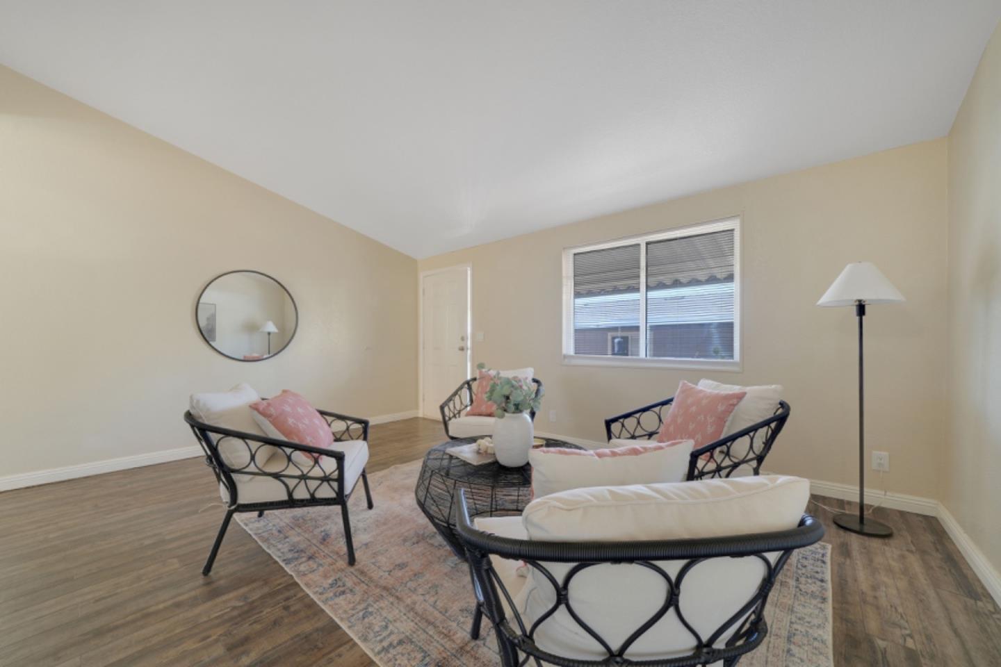 Detail Gallery Image 13 of 46 For 5689 Red Oak Dr #5689,  Ione,  CA 95640 - 3 Beds | 2 Baths