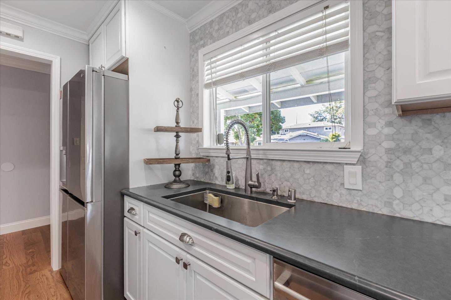 Detail Gallery Image 14 of 44 For 2748 Forbes Ave, Santa Clara,  CA 95051 - 3 Beds | 2 Baths