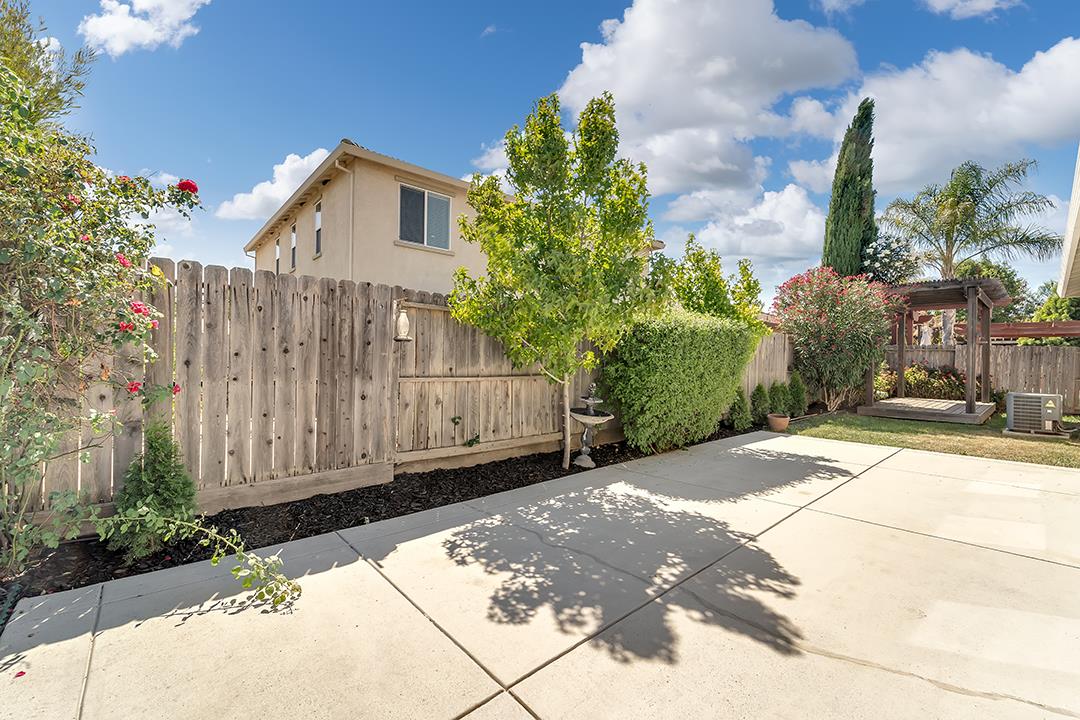 Detail Gallery Image 38 of 48 For 950 Pueblo St, Gilroy,  CA 95020 - 3 Beds | 3 Baths