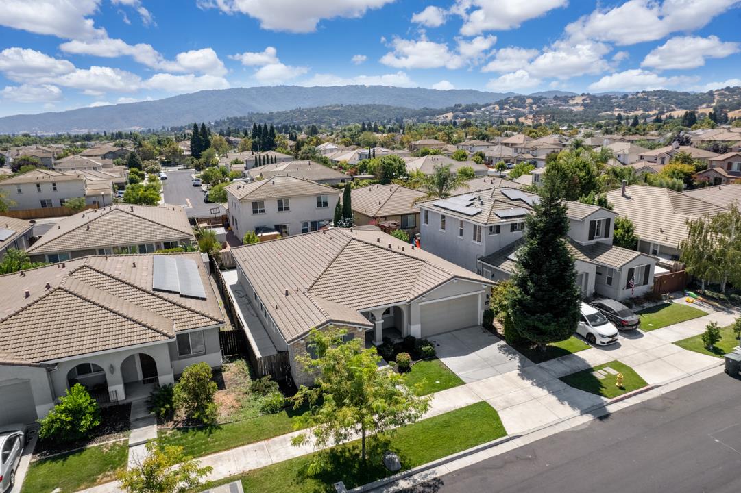 Detail Gallery Image 47 of 48 For 950 Pueblo St, Gilroy,  CA 95020 - 3 Beds | 3 Baths