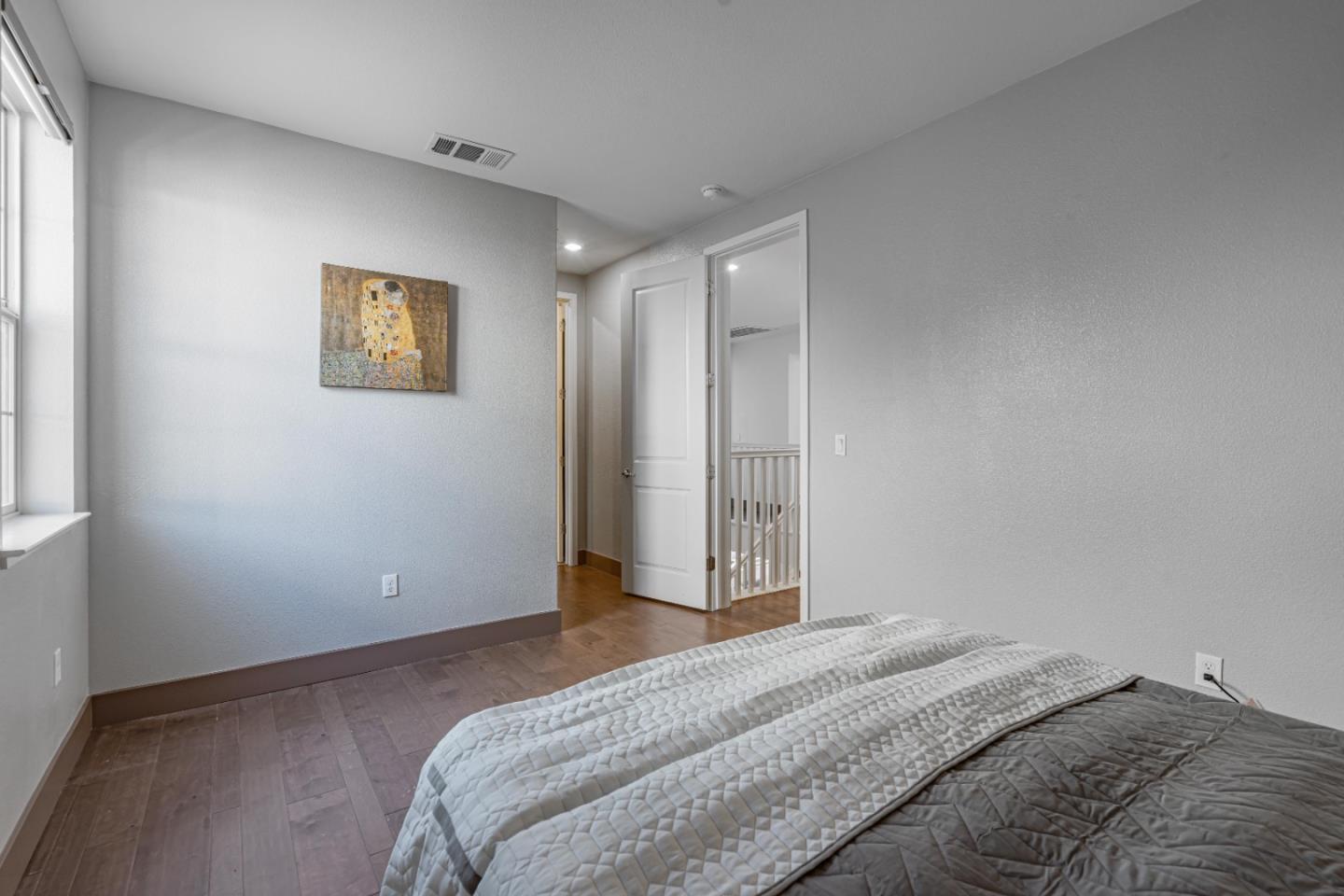 Detail Gallery Image 32 of 53 For 1445 Montclair St, Vallejo,  CA 94592 - 5 Beds | 4/1 Baths