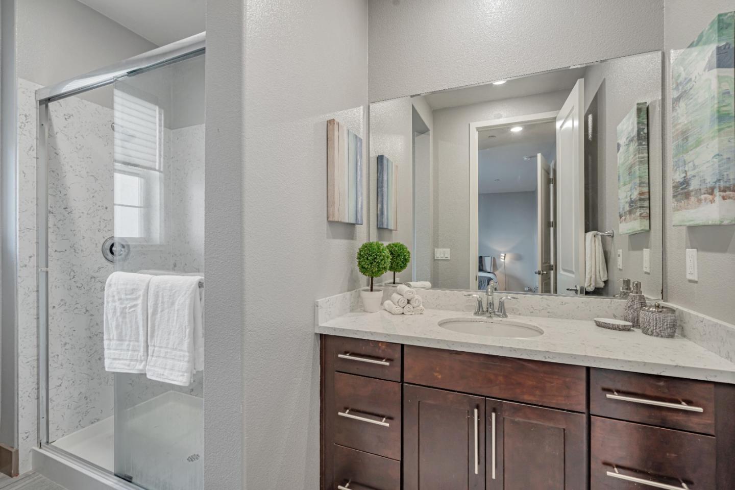 Detail Gallery Image 43 of 53 For 1445 Montclair St, Vallejo,  CA 94592 - 5 Beds | 4/1 Baths