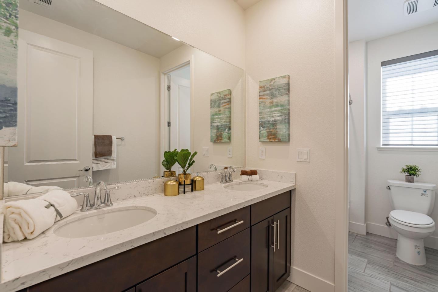 Detail Gallery Image 45 of 53 For 1445 Montclair St, Vallejo,  CA 94592 - 5 Beds | 4/1 Baths