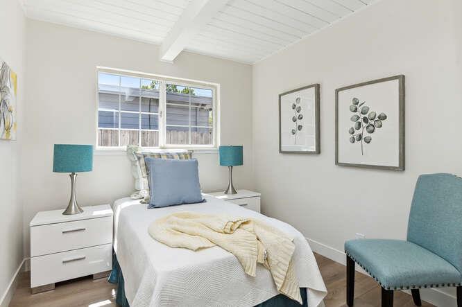 Detail Gallery Image 11 of 22 For 1134 Berkeley Ave, Menlo Park,  CA 94025 - 3 Beds | 1/1 Baths