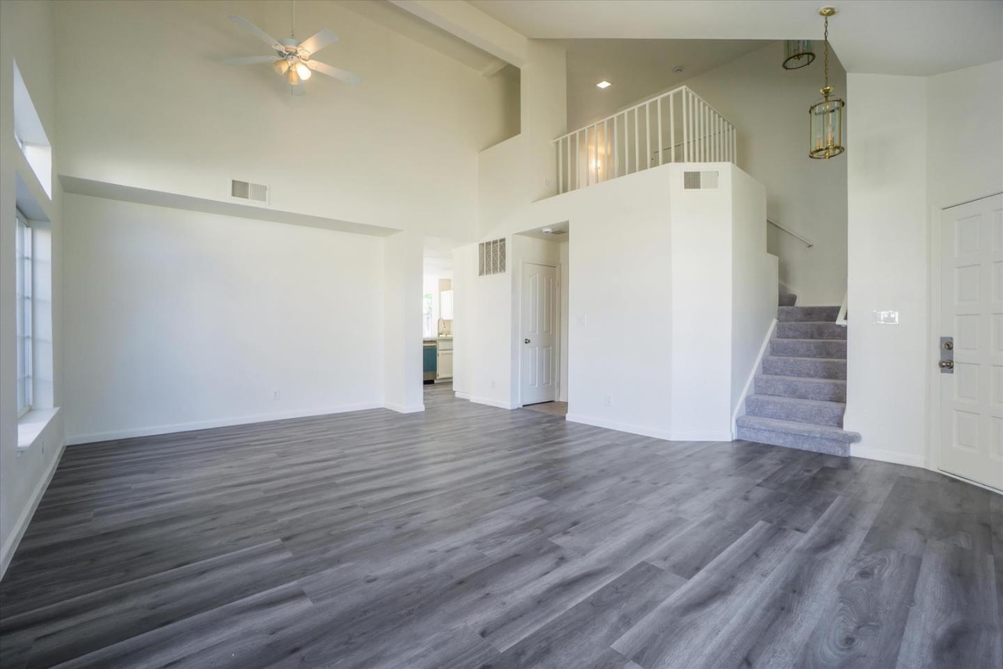 Detail Gallery Image 6 of 48 For 3616 Freedom Way, Antioch,  CA 94509 - 4 Beds | 2/1 Baths