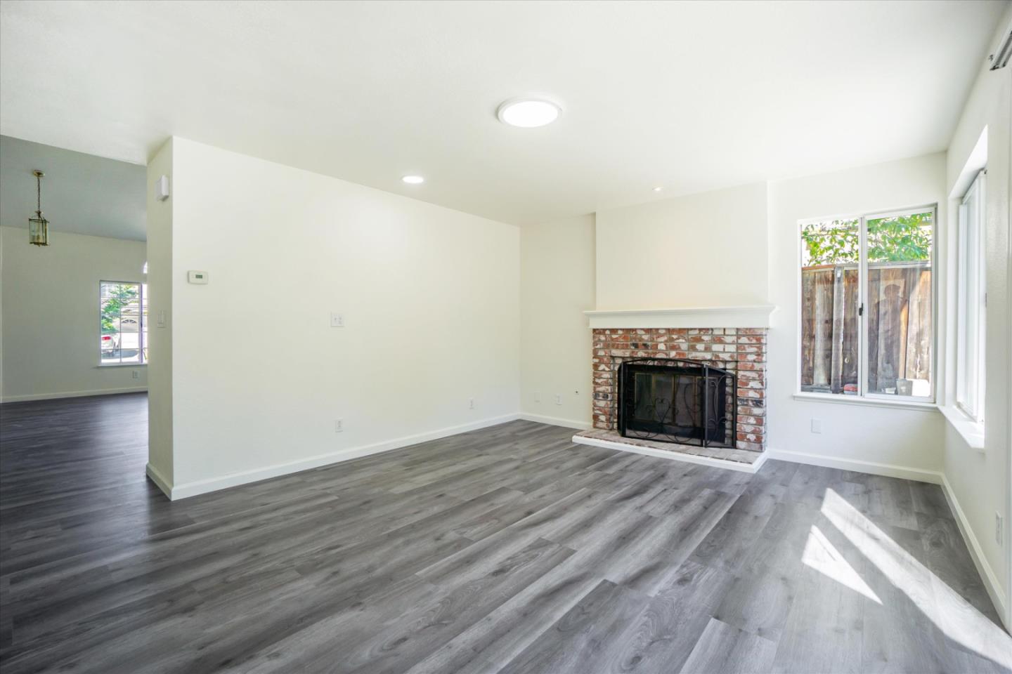 Detail Gallery Image 9 of 48 For 3616 Freedom Way, Antioch,  CA 94509 - 4 Beds | 2/1 Baths