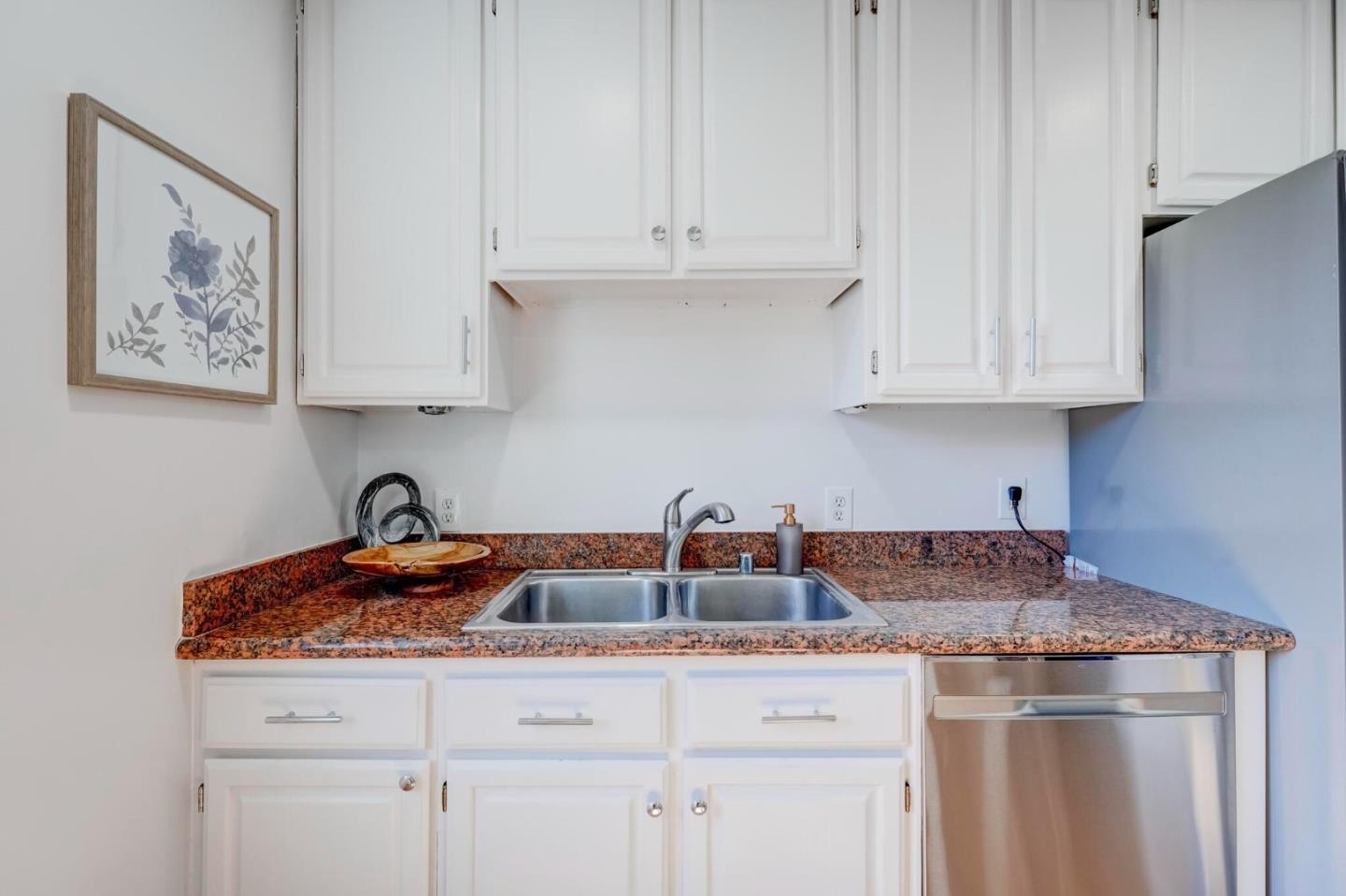 1027 Hillside Blvd, South San Francisco, CA 94080 photo 12