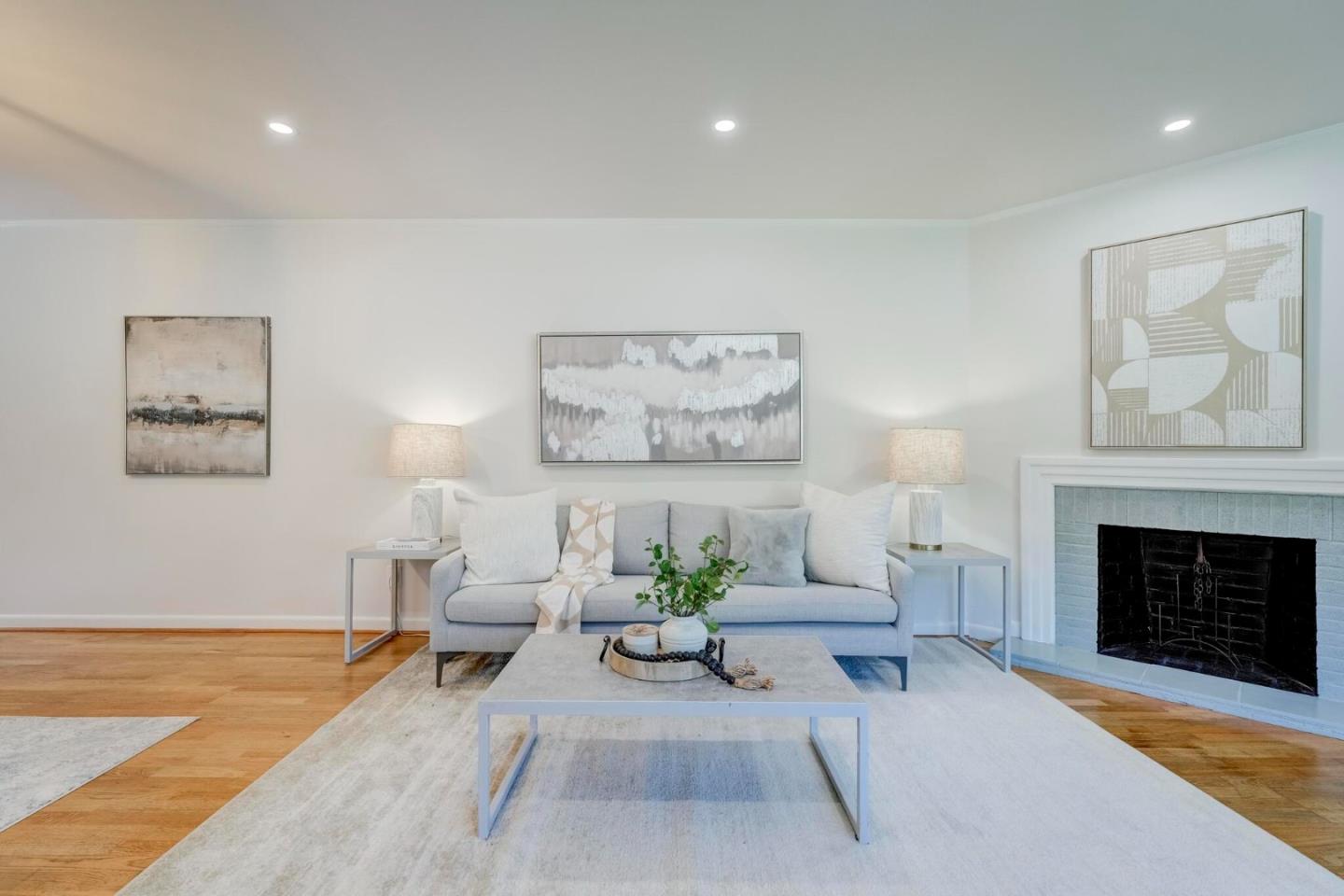 1027 Hillside Blvd, South San Francisco, CA 94080 photo 3