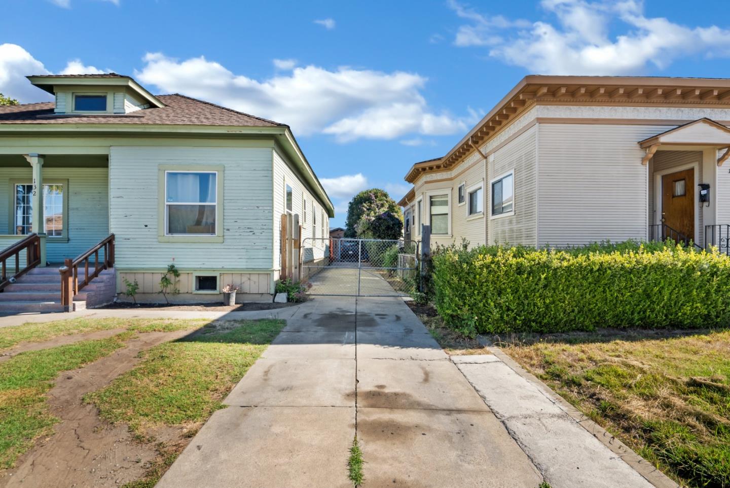 Detail Gallery Image 5 of 50 For 132 Brennan St, Watsonville,  CA 95076 - 3 Beds | 2 Baths