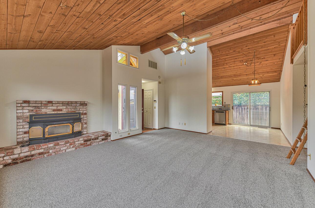 Detail Gallery Image 5 of 32 For 2254 Juan Pablo Ln, Santa Cruz,  CA 95062 - 2 Beds | 1/1 Baths