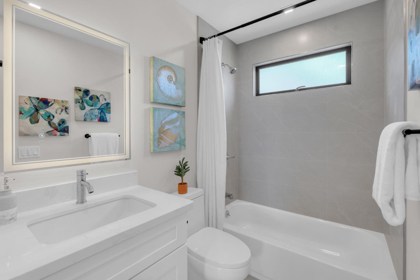 Detail Gallery Image 21 of 23 For 242 Longford Dr, South San Francisco,  CA 94080 - 3 Beds | 1 Baths