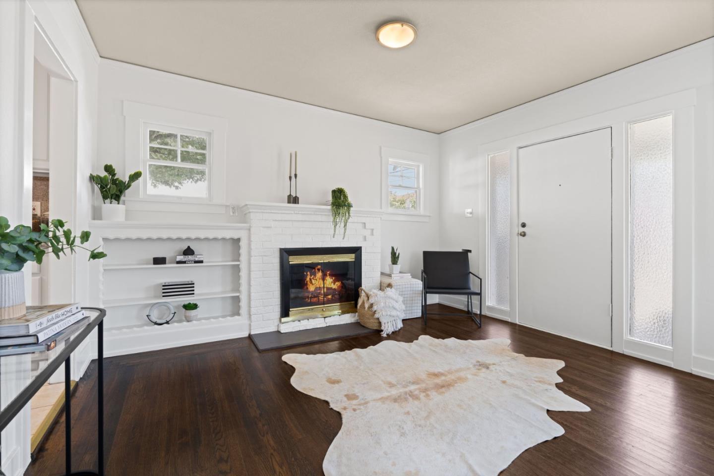 Detail Gallery Image 5 of 37 For 527 Chestnut Ave, San Bruno,  CA 94066 - 3 Beds | 2 Baths