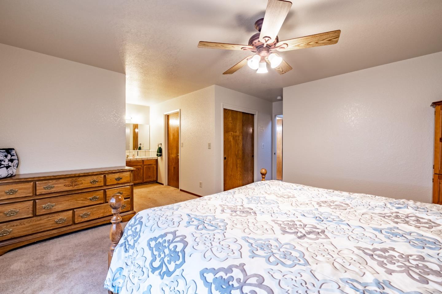 Detail Gallery Image 20 of 23 For 1031 Foothill, Hollister,  CA 95023 - 3 Beds | 2 Baths