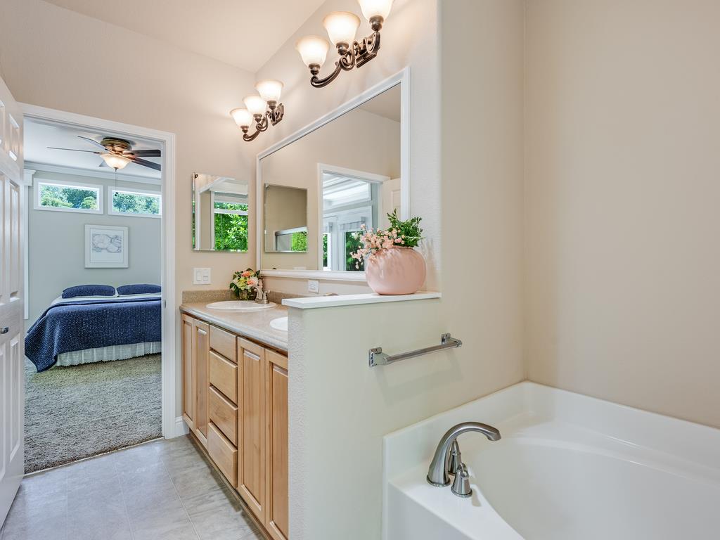 Detail Gallery Image 19 of 50 For 20 Del Rio Cir #20,  Soquel,  CA 95073 - 2 Beds | 2 Baths