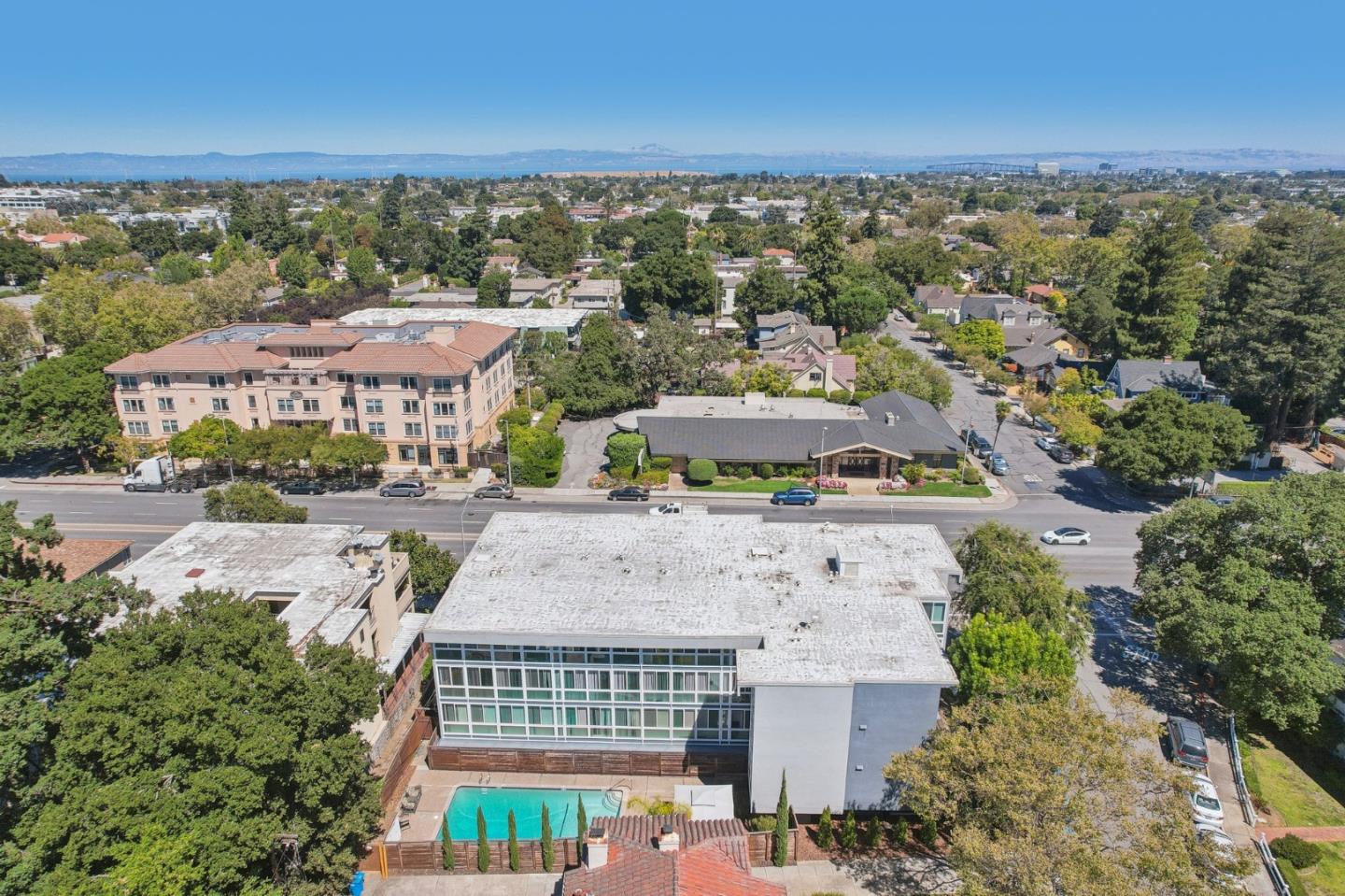 Detail Gallery Image 44 of 50 For 6 Seville Way #102,  San Mateo,  CA 94402 - 2 Beds | 1 Baths