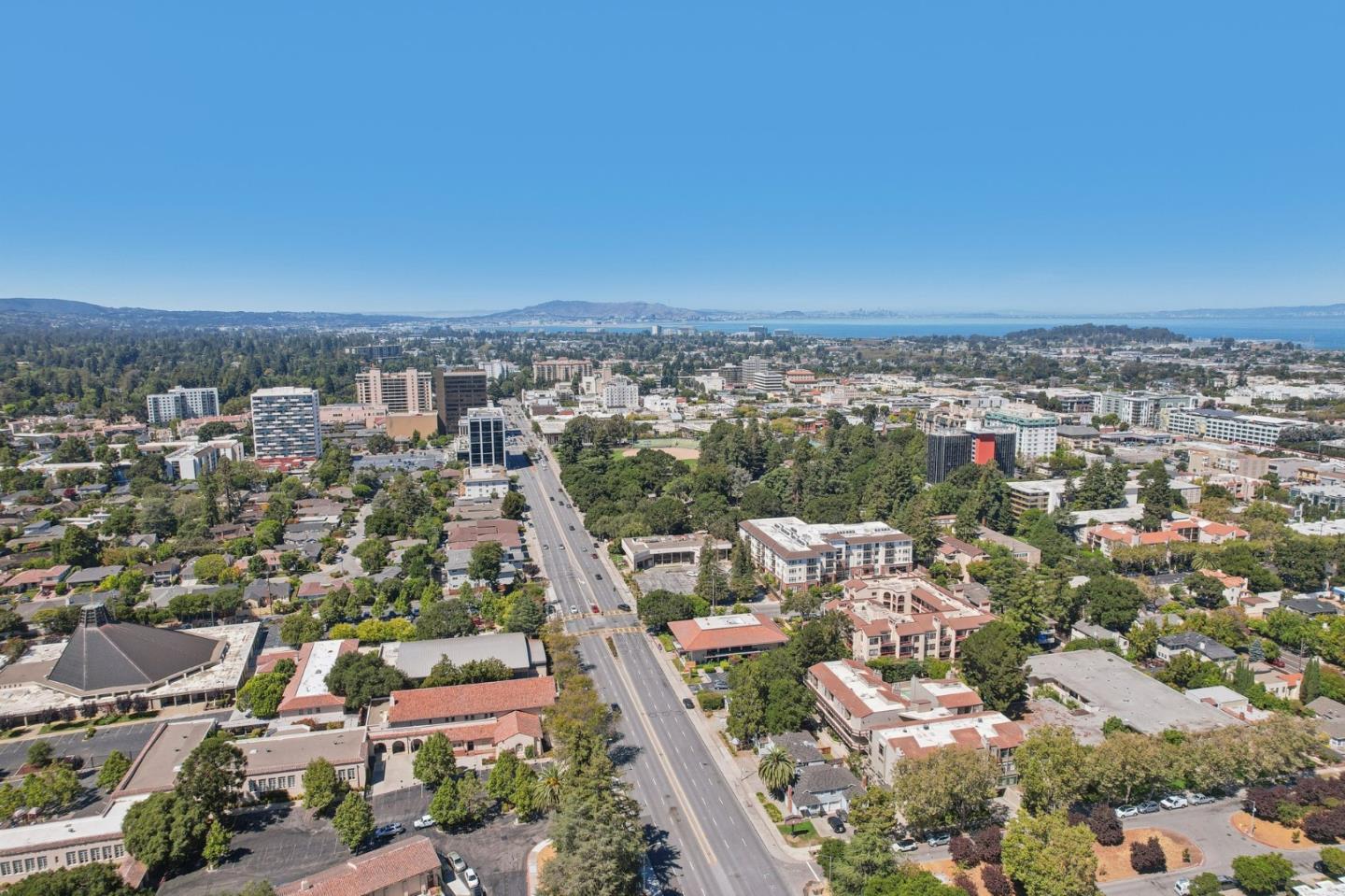 Detail Gallery Image 46 of 50 For 6 Seville Way #102,  San Mateo,  CA 94402 - 2 Beds | 1 Baths