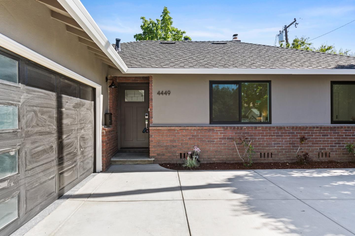 Detail Gallery Image 3 of 29 For 4449 Borina Dr, San Jose,  CA 95129 - 3 Beds | 2 Baths