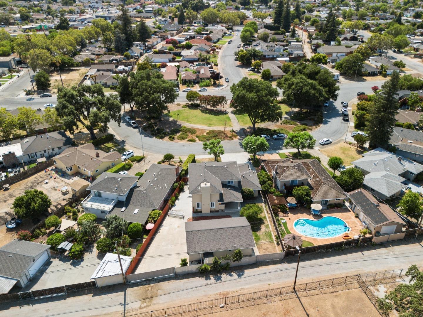 Detail Gallery Image 24 of 24 For 8126 Oak Ct, Gilroy,  CA 95020 - 4 Beds | 2 Baths