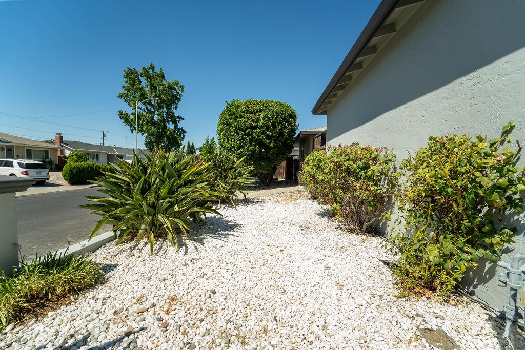 Detail Gallery Image 31 of 39 For 1113 Park Brook Ct, Milpitas,  CA 95035 - 3 Beds | 2 Baths