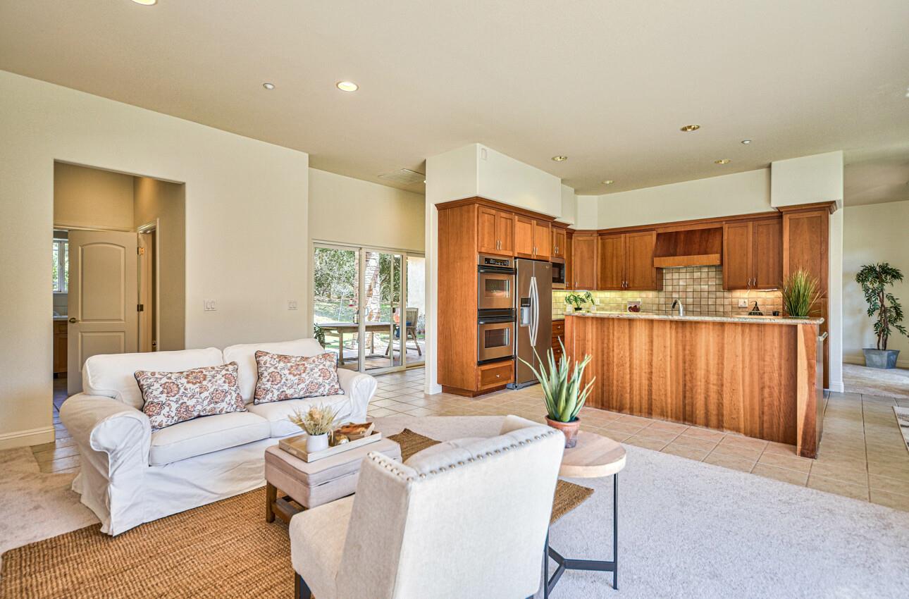 Detail Gallery Image 27 of 54 For 9407 Hawk Dr, Salinas,  CA 93907 - 4 Beds | 2/1 Baths