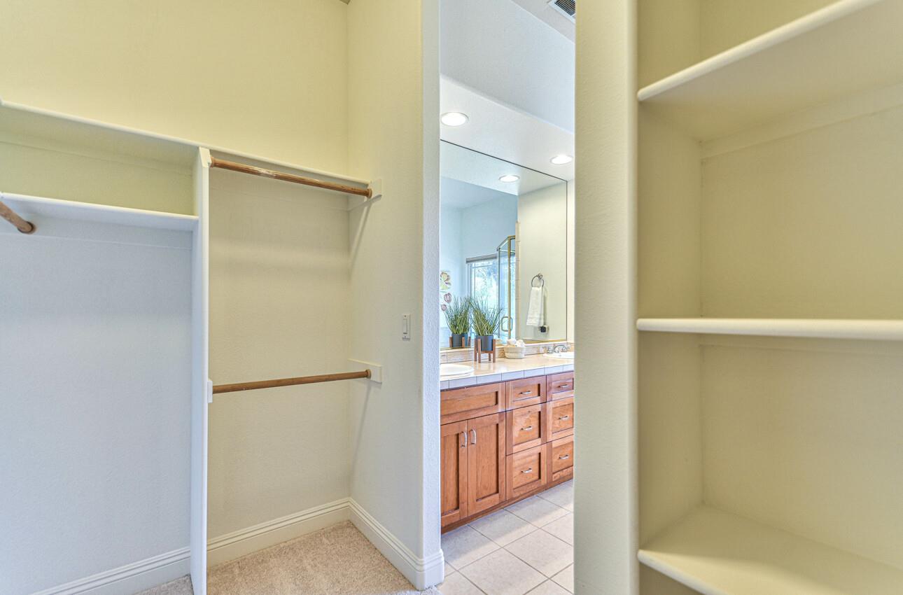 Detail Gallery Image 42 of 54 For 9407 Hawk Dr, Salinas,  CA 93907 - 4 Beds | 2/1 Baths