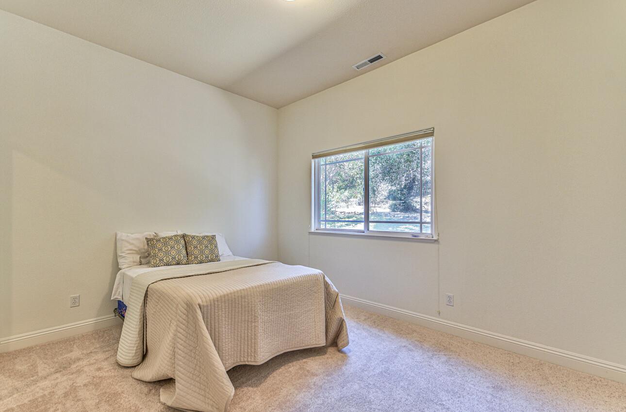 Detail Gallery Image 44 of 54 For 9407 Hawk Dr, Salinas,  CA 93907 - 4 Beds | 2/1 Baths