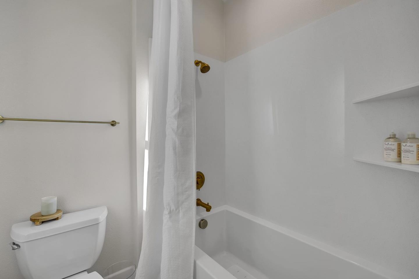 Detail Gallery Image 32 of 53 For 1172 S Morning Glory Dr, Mountain House,  CA 95391 - 3 Beds | 2/1 Baths