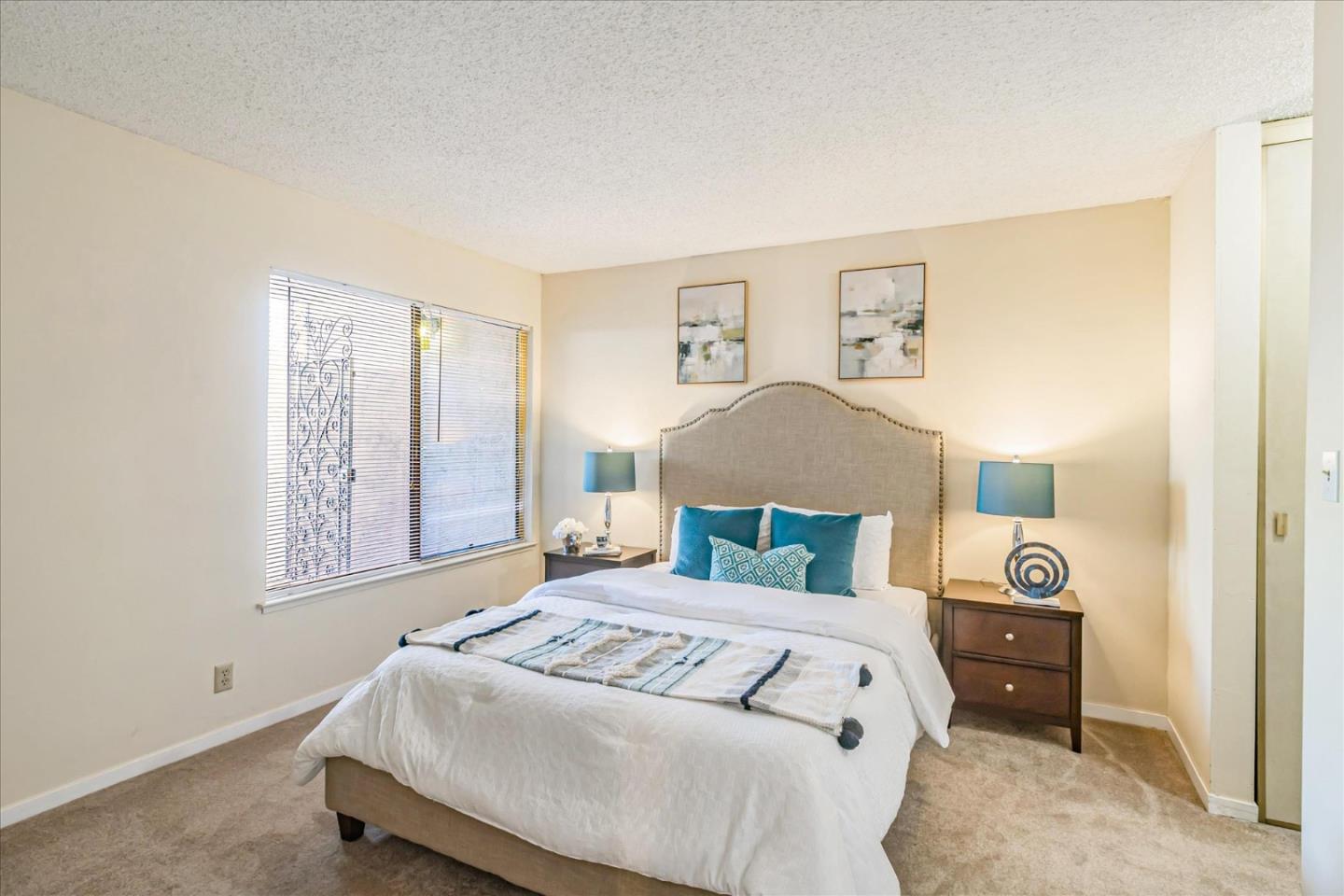 Detail Gallery Image 17 of 35 For 508 Fathom Dr, San Mateo,  CA 94404 - 1 Beds | 2 Baths